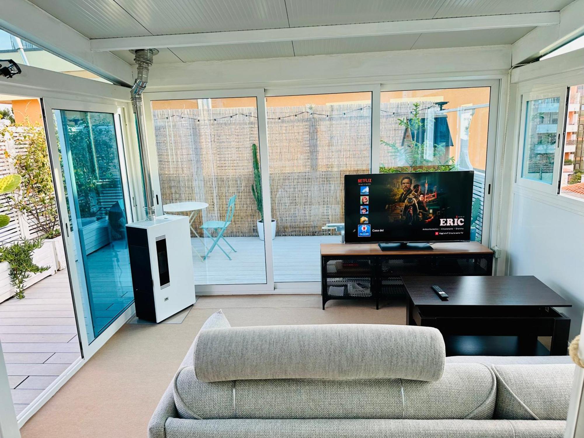 Rooftop-Marinacentro-Unique-Beach-Fun-Smart-Loveapt-Train-Park Rimini Dış mekan fotoğraf